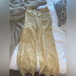 Zara yellow cargos